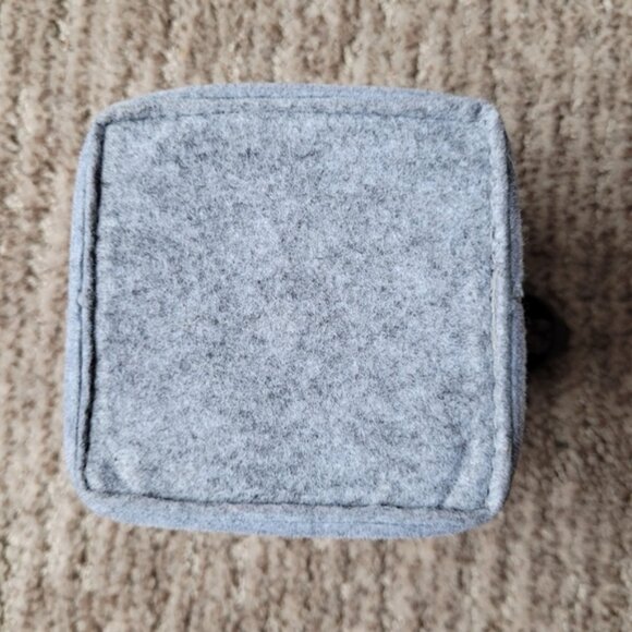 Thirty-One Dreamkeeper Mini Bin Brushed Whisper Grey Elephant Faux Leather Loop - Picture 7 of 12